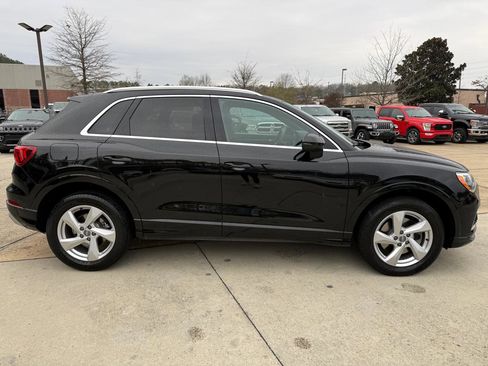 Used 2020 Audi Q3 2.0T Premium w/ Convenience Package image 5