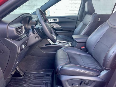 Used 2023 Ford Explorer ST w/ Equipment Group 401A image 14