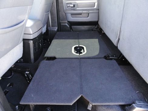 Used 2019 RAM 1500 Lone Star image 10