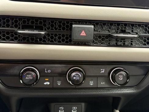 Used 2026 Honda HR-V LX image 23