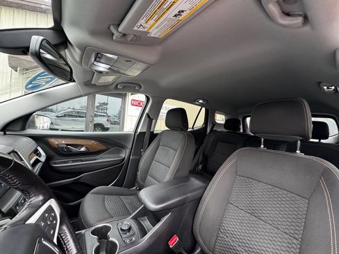 Used 2019 GMC Terrain SLE w/ Driver Convenience Package AWD/4WD image 3