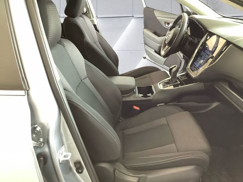 Used 2025 Subaru Outback Premium image 14