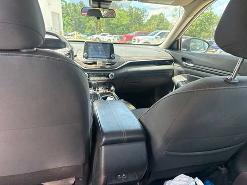 Used 2024 Nissan Altima 2.5 SV FWD image 20
