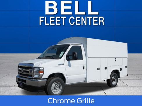 New 2026 Ford E-350 and Econoline 350 Super Duty w/ Power Equipment Group RWD image 7