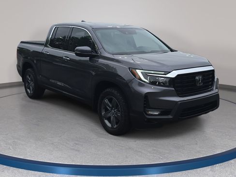 Used 2023 Honda Ridgeline RTL-E image 3