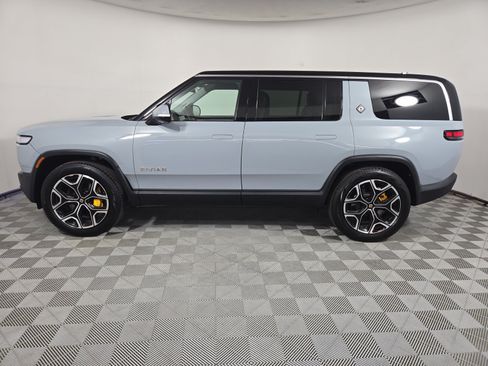 Used 2024 Rivian R1S Adventure AWD/4WD image 2