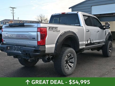 Used 2019 Ford F250 Platinum w/ Platinum Ultimate Package image 7