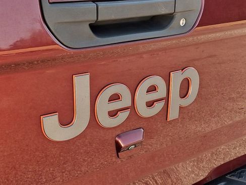 Used 2021 Jeep Gladiator Mojave image 29