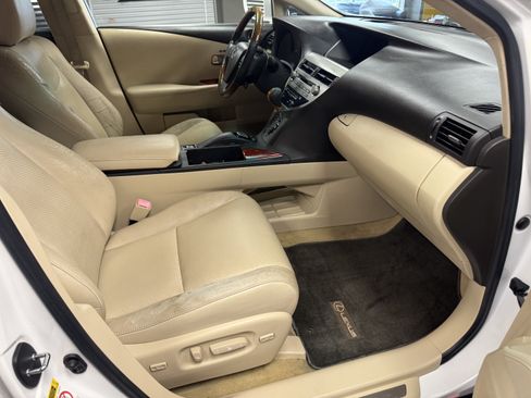 Used 2010 Lexus RX 350 2WD w/ Luxury Pkg image 6