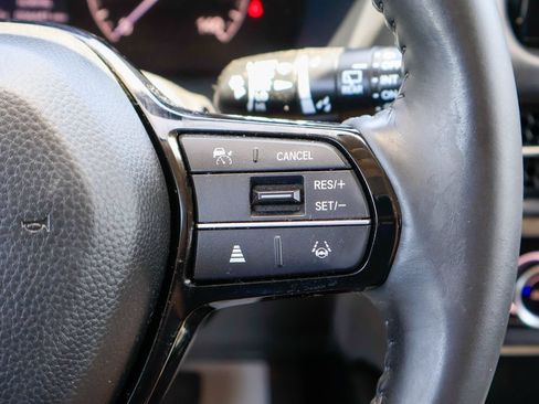 Used 2023 Honda HR-V EX-L image 14