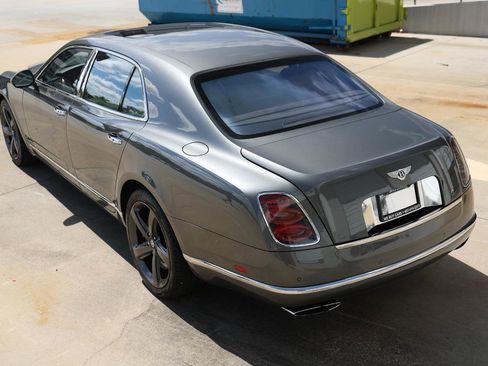 Used 2016 Bentley Mulsanne Speed RWD image 5