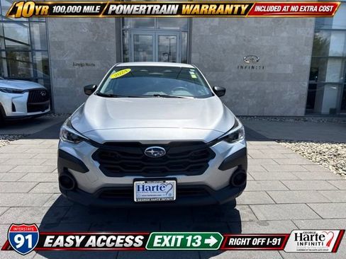 Used 2024 Subaru Crosstrek 2.0i AWD/4WD image 2