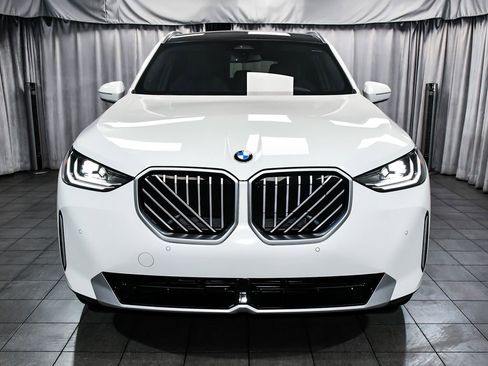 Used 2026 BMW X3 xDrive30i w/ Convenience Package AWD/4WD image 2