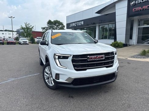 New 2026 GMC Acadia Elevation w/ Elevation Premium Package AWD/4WD image 2