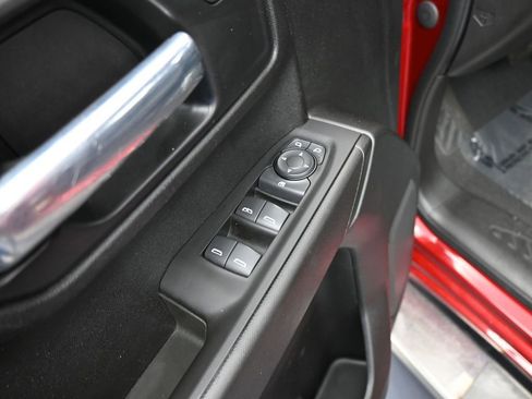 Used 2021 Chevrolet Silverado 1500 Custom image 13