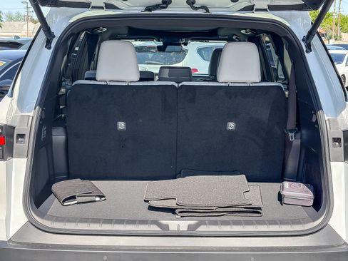 New 2026 Lexus TX 350 AWD image 31
