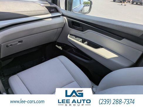 Used 2019 Honda Odyssey LX image 15