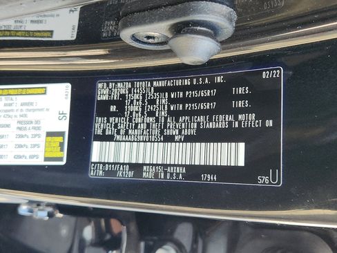 Used 2022 Toyota Corolla Cross L image 10