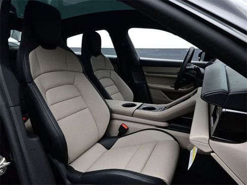 New 2026 Porsche Taycan 4S image 17