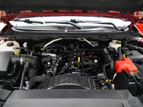 Used 2019 Ford Ranger XLT w/ Equipment Group 302A Luxury AWD/4WD image 13