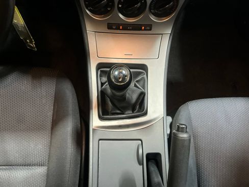 Used 2011 MAZDA MAZDA3 i Sport FWD image 25