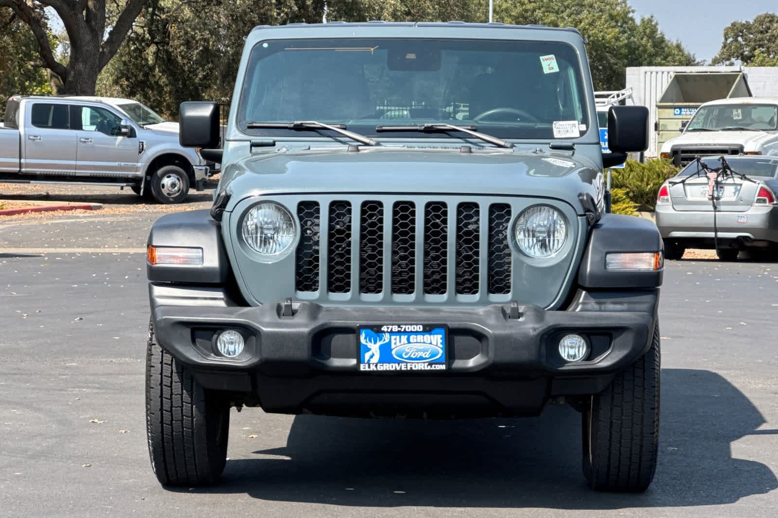 Used 2024 Jeep Wrangler Unlimited Sport AWD/4WD image 10