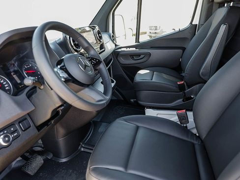 New 2026 Mercedes-Benz Sprinter 4500 image 16
