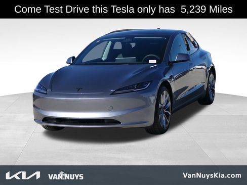 Used 2025 Tesla Model 3 Long Range image 7