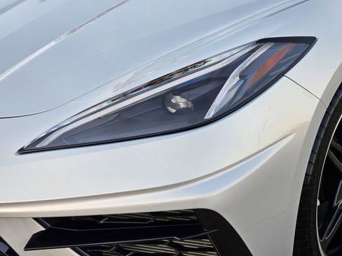 Used 2024 Chevrolet Corvette Stingray Preferred Cpe w/ Stealth Interior Trim Package image 13