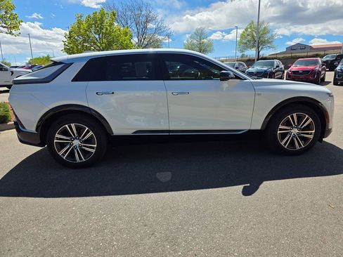 Certified 2024 Cadillac Lyriq Luxury w/ LPO, Floor Liner Package image 7