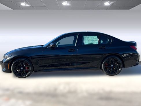 Used 2026 BMW 330i Sedan w/ M Sport Package RWD image 2