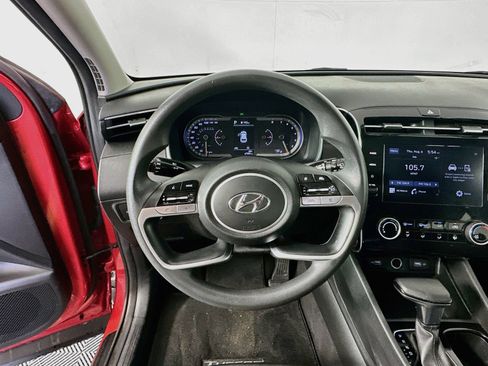 Used 2022 Hyundai Tucson SEL FWD image 11