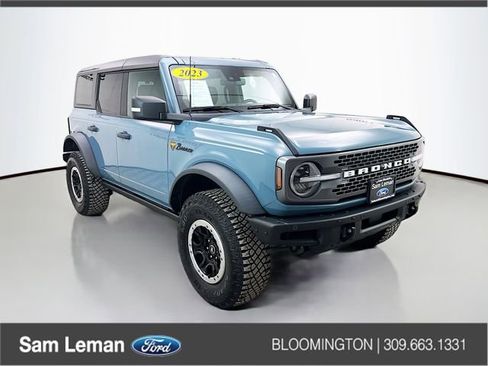 Used 2023 Ford Bronco Badlands image 1