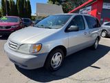Used 2001 Toyota Sienna LE image 5