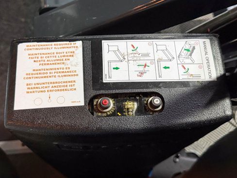 Used 2019 Nissan NV 3500 SL image 40