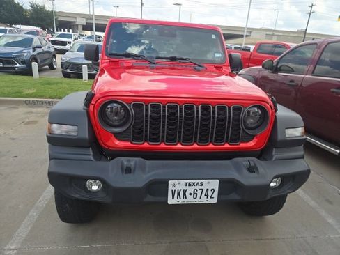 Used 2024 Jeep Wrangler Sport AWD/4WD image 2