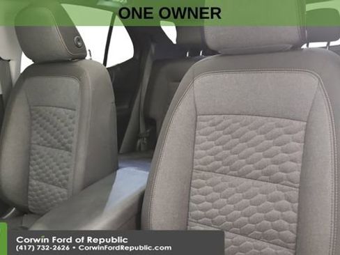 Used 2021 Chevrolet Equinox LT image 11