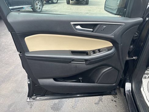 Used 2017 Ford Edge SEL w/ Equipment Group 201A image 12