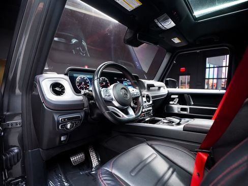 Used 2021 Mercedes-Benz G 550 w/ AMG Line image 30