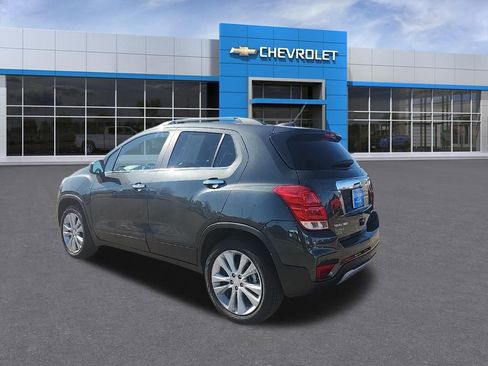 Used 2020 Chevrolet Trax Premier image 3