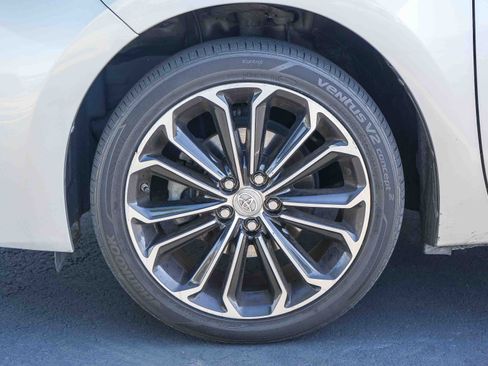 Used 2015 Toyota Corolla S image 12