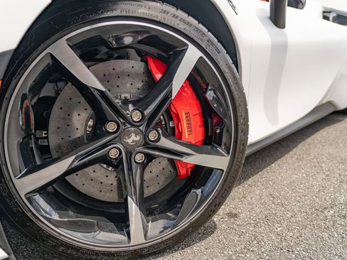 Used 2024 Ferrari SF90 Spider AWD/4WD image 4
