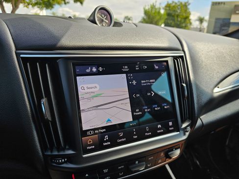 Used 2022 Maserati Levante GT image 36