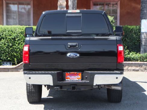 Used 2016 Ford F250 Lariat w/ Lariat Ultimate Package AWD/4WD image 7