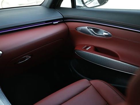 Certified 2026 Genesis GV70 2.5T Sport Prestige image 29