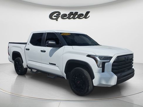 Used 2024 Toyota Tundra SR5 w/ SR5 Convenience Package image 3