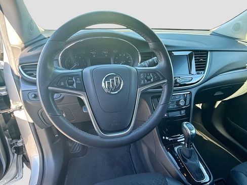 Used 2022 Buick Encore Preferred w/ Safety Package image 11