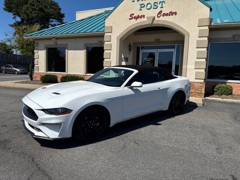 Used 2018 Ford Mustang Convertible w/ Equipment Group 101A image 22