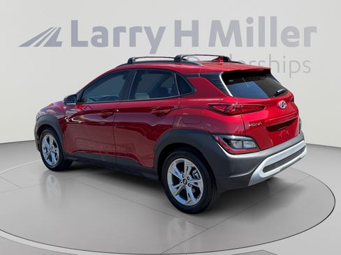 Used 2023 Hyundai Kona SEL FWD image 3