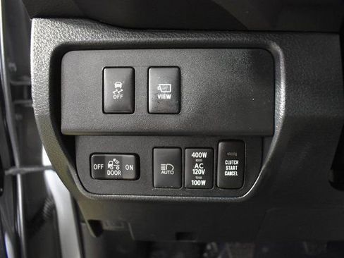 Used 2020 Toyota Tacoma TRD Off-Road w/ TRD Premium Off Road Package image 14